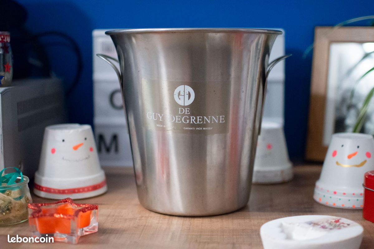 Sot à champagne Guy Degrenne en inox made in France pas cher (image 1)