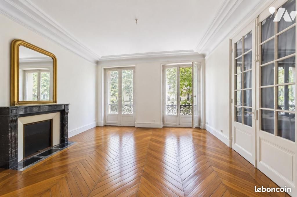 Appartement 3 pièces 56 m² · à Paris · 56 m² · 613 600 €