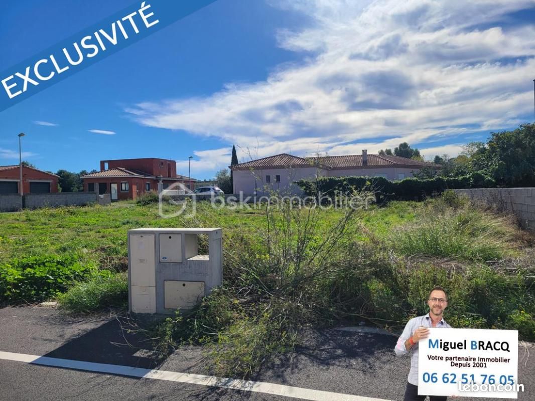 Terrain 330 m² · à Lespignan · 84 000 €