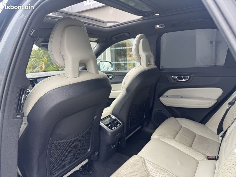 Volvo XC60 D5 ADBLUE AWD 235 CH INSCRIPTION LUXE GEARTRONIC (image 15)
