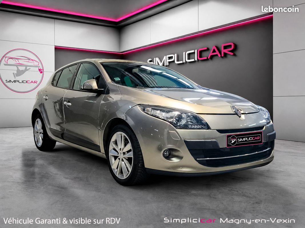 RENAULT MEGANE III BERLINE,CINQ PORTES 2.0 16V 140 PRIVILEGE BOITE AUTOMATIQUE 140Ch Garantie 12 mois (image 1)