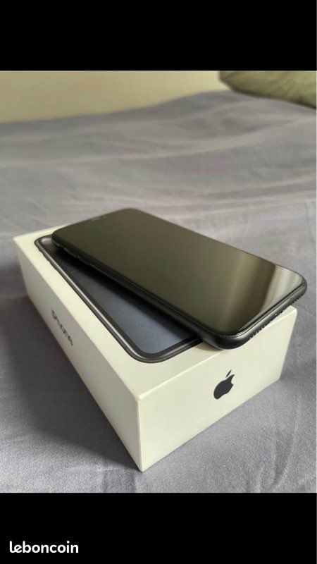 IPhone XR (image 1)