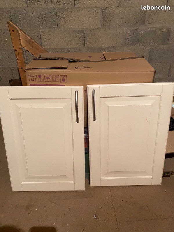 Porte IKEA (image 1)