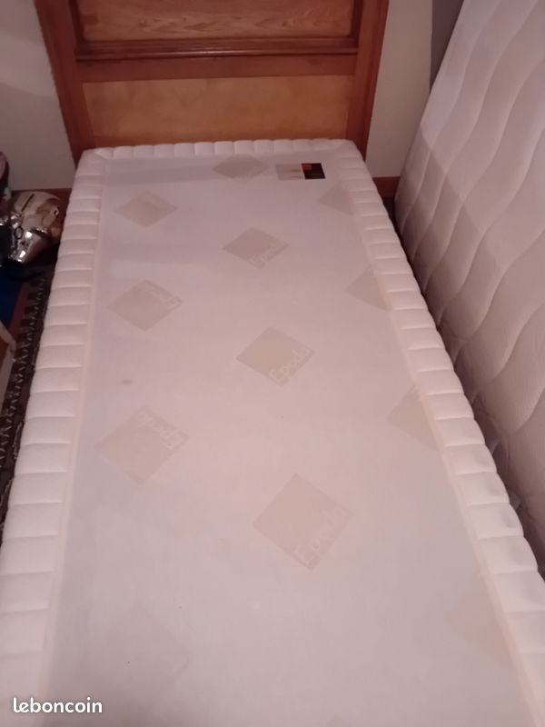 Lit chêne avec sommier et matelas (image 3)