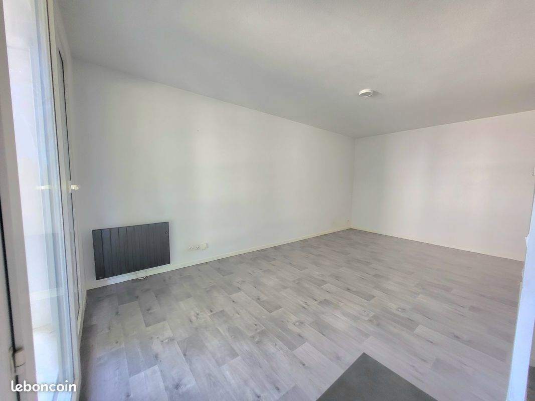 Appartement 2 pièces 50 m² · à Voiron · 50 m² · 540 €