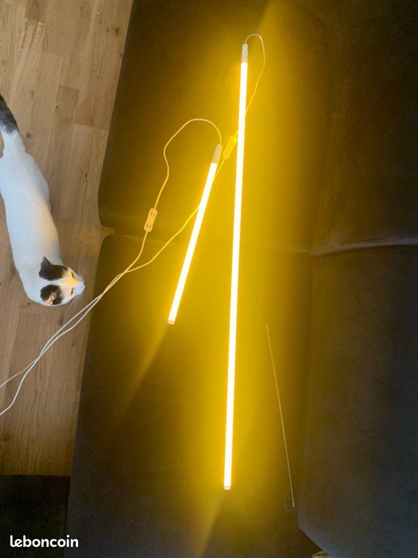 Lot des 2 Hay lampe LED tube (image 2)