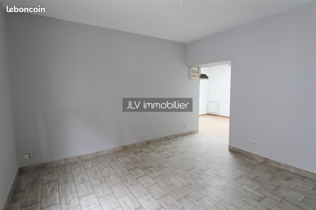 Appartement 5 pièces 72 m² · à Bourbourg · 72 m² · 650 €