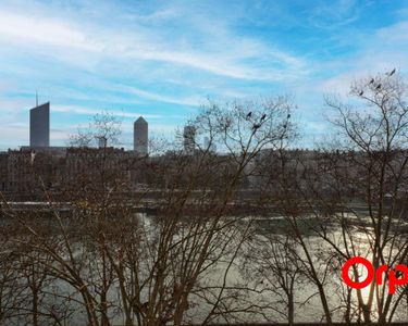 Appartement 315 000 € - 56 m²