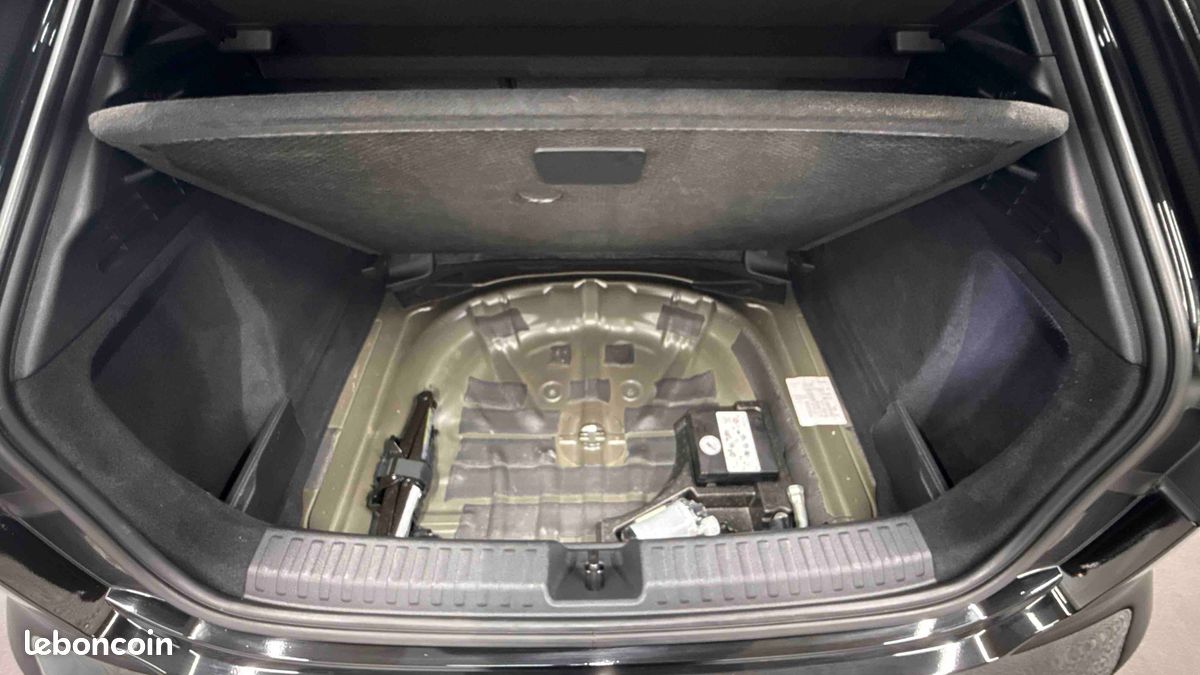 AUDI A3 Sportback 35 TDI 150 S tronic 7 S Line (image 15)