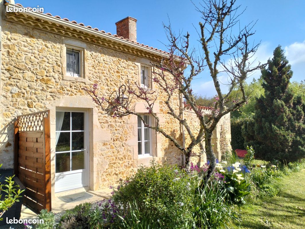 Maison 3 pièces 110 m² · à Vendays-Montalivet · 110 m² · 950 €/mois