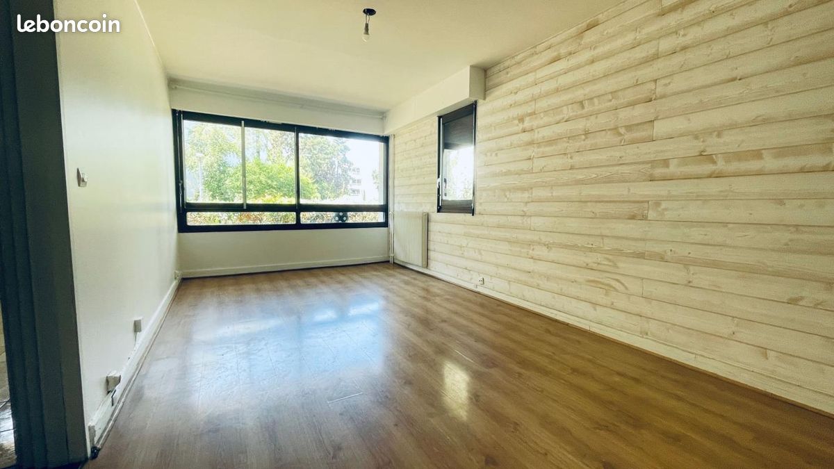 Appartement 2 pièces 49 m² · aux Ulis · 49 m² · 880 €/mois