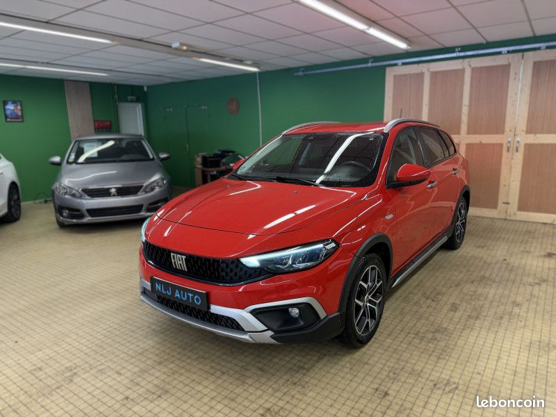 Fiat TIPO CROSS SW 1.0 FIREFLY TURBO 100CH S/S (RED) MY22 (image 4)