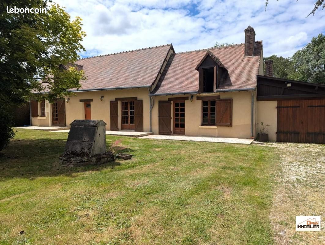 Maison 4 pièces 152 m² · à Saint-Denis-de-Jouhet · 152 m² · 148 000 €