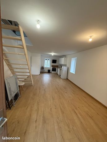 Appartement à louer 70m2 nivolas