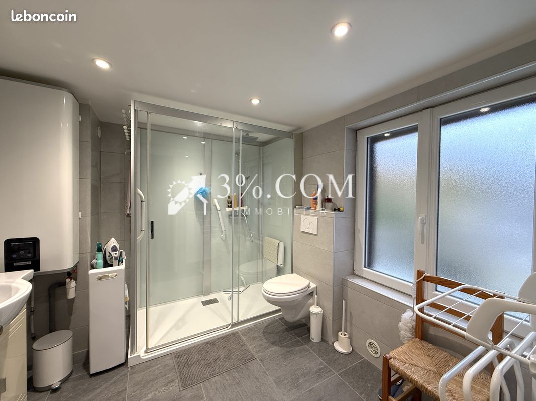 Maison 6 pièces 147 m² · à Roubaix · 147 m² · 196 000 €