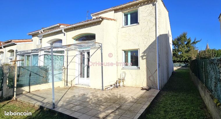 Maison 7 pièces 100 m²
