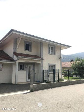 Maison 141 m² Scionzier