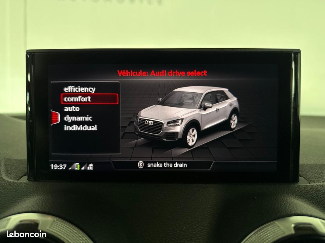 AUDI Q2 35 TFSI S line CARPLAY / CAMÉRA / ANGL. MORT ... (image 20)