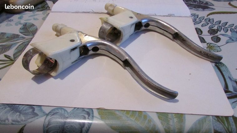 Leviers De Frein Vintage Mafac – Sans Capots, Made In France – Pour Guidon Route (Blanc, Lot De 2)