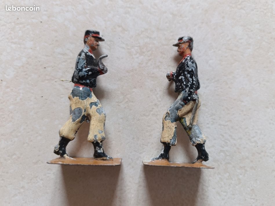 Moto Side-car Avec Soldat – Figurine Miniature En Plomb – Quiralu ? 7cm