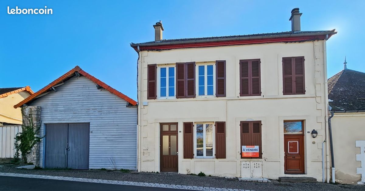 Maison 6 pièces 128 m² · à Besson · 128 m² · 98 000 €