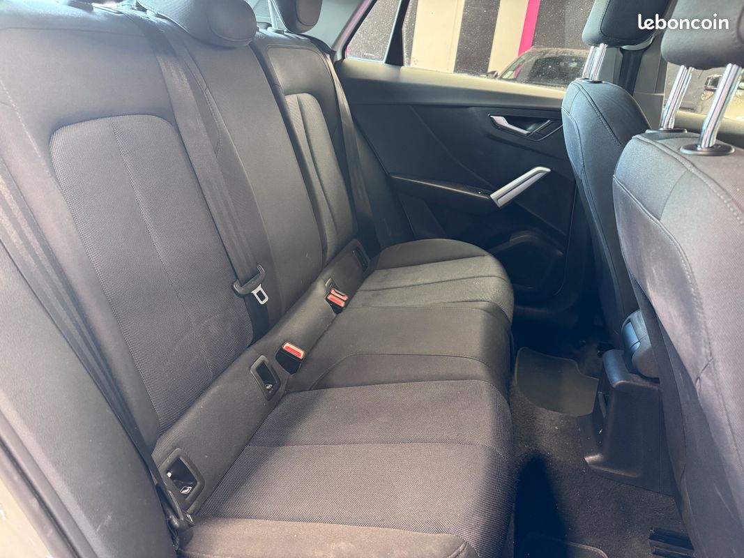 AUDI Q2 35 TFSI 150 150Ch Radar AR Suivi complet Garantie 12 mois (image 14)