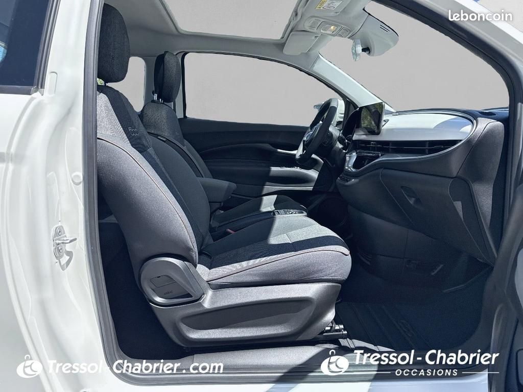 Fiat 500 500e Berline e 118 ch Icône (image 9)