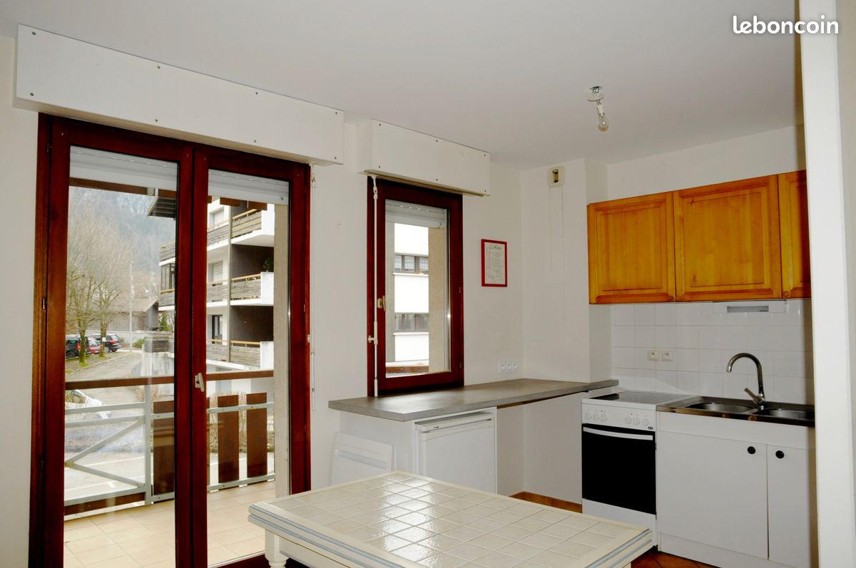 Appartement 3 pièces 60 m² · à Thônes · 60 m² · 880 €