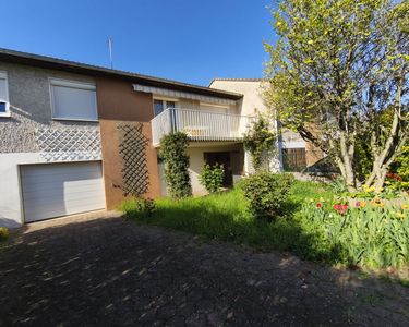 Maison 298 000 € - 94 m²