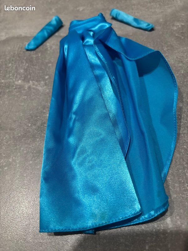 Vêtements pour poupée Barbie (image 1)
