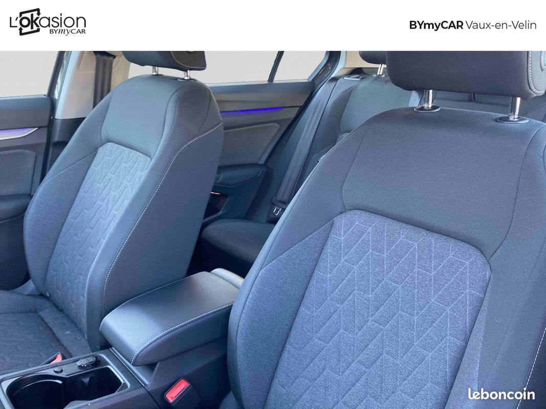 VOLKSWAGEN Golf 1.5 eHybrid 204 DSG6 Life Plus (image 11)