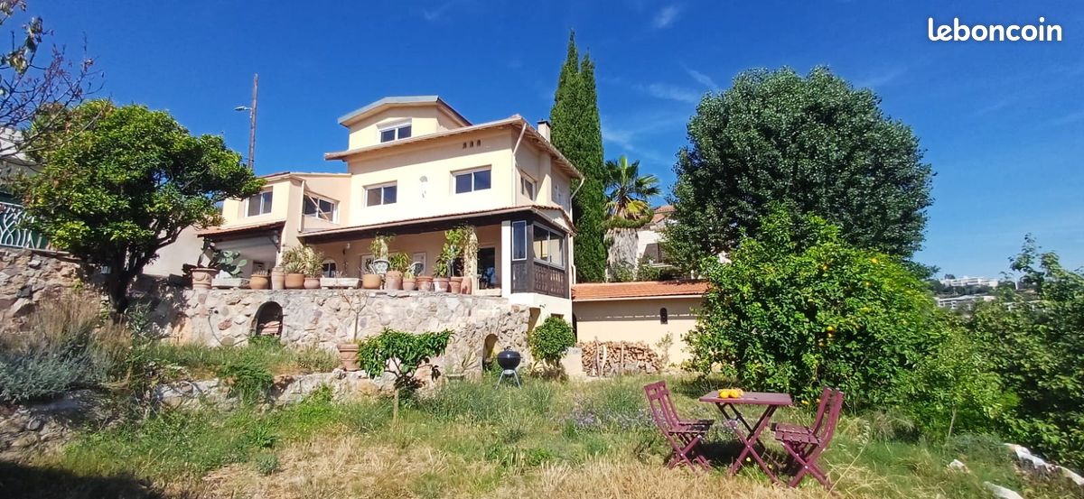 Maison 7 pièces 200 m² · à Nice · 200 m² · 1 290 000 €