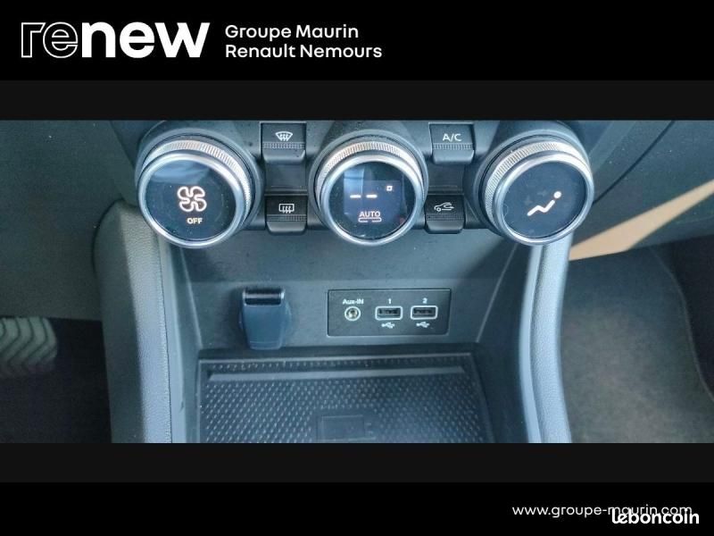 Renault Captur 1.6 E-Tech hybride 145ch Techno Fast Track (image 26)