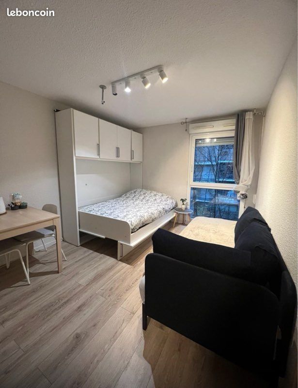 Appartement 1 pièce 20 m² · à Courbevoie · 20 m² · 950 €