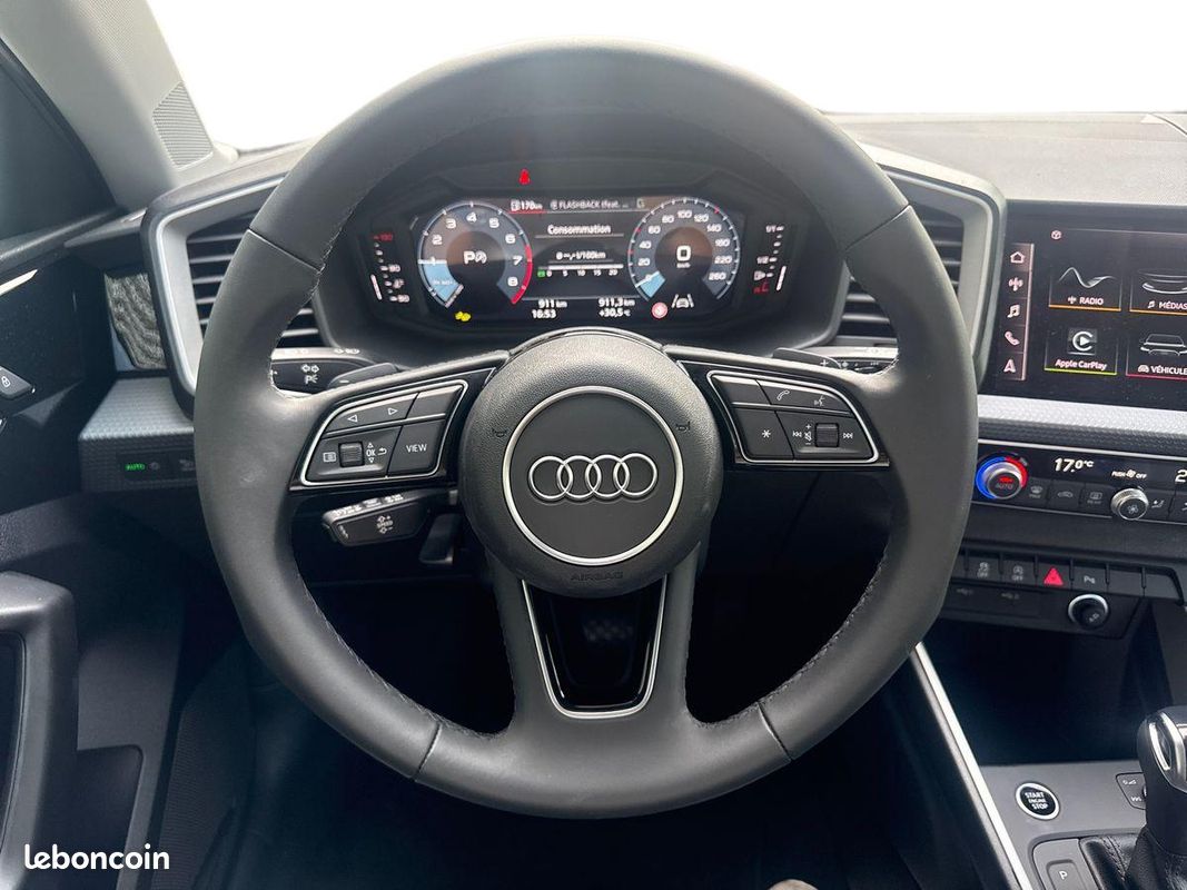AUDI A1 Sportback 30 TFSI 116 ch S tronic 7 Design (image 16)