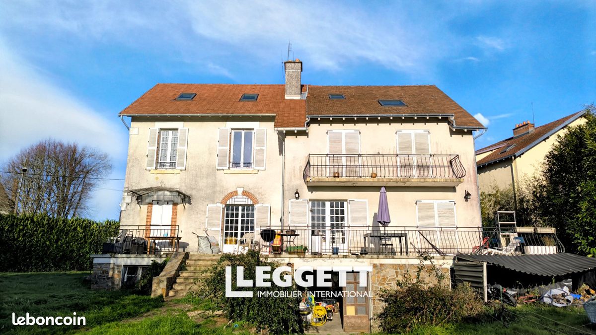 Maison 7 pièces 220 m² · à Bellac · 220 m² · 194 400 €
