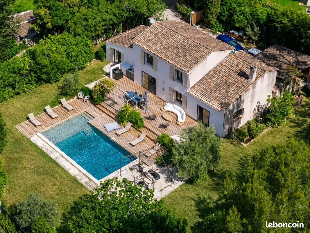 Maison 5 pièces 160 m² · à Mougins · 160 m² · 1 750 000 €