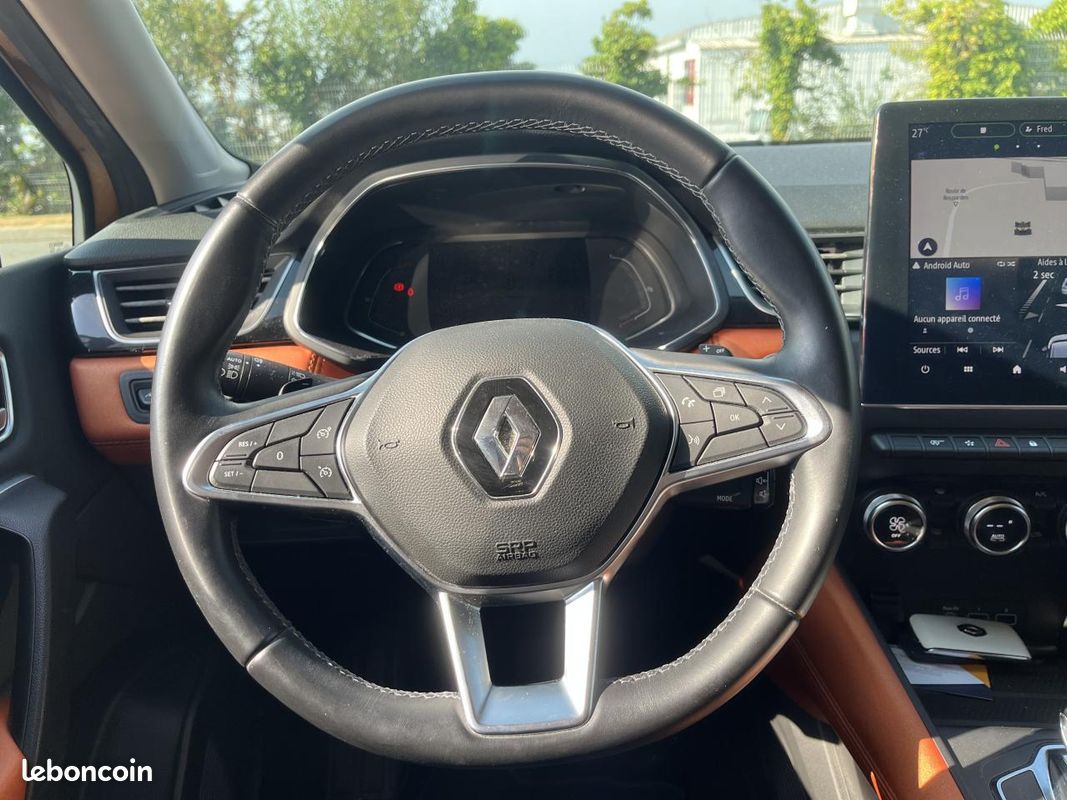 Renault captur 1.3 tce 130 intens edc bva - suivi complet renault - pack techno (image 9)