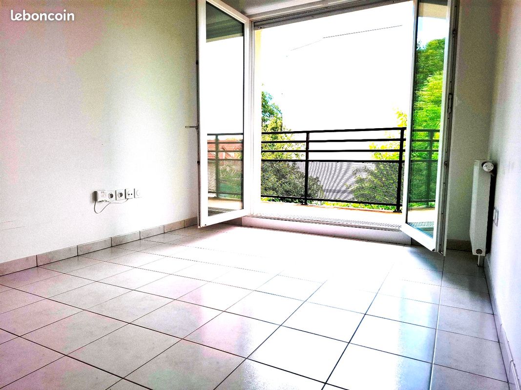 Appartement 3 pièces 53 m² · à Melun · 53 m² · 160 000 €