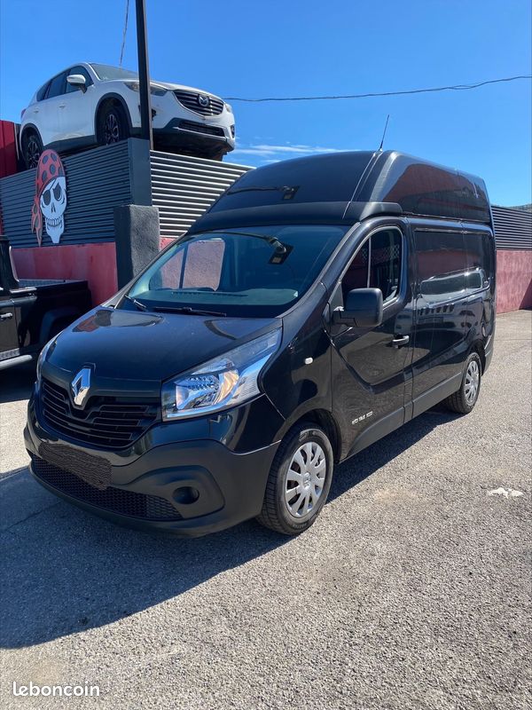 RENAULT TRAFIC III 1.6dci twinturbo 125cv 2017 (image 1)