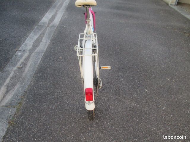 Prix sacrifie : A saisir beau velo " mbk " Parfait etat (image 13)