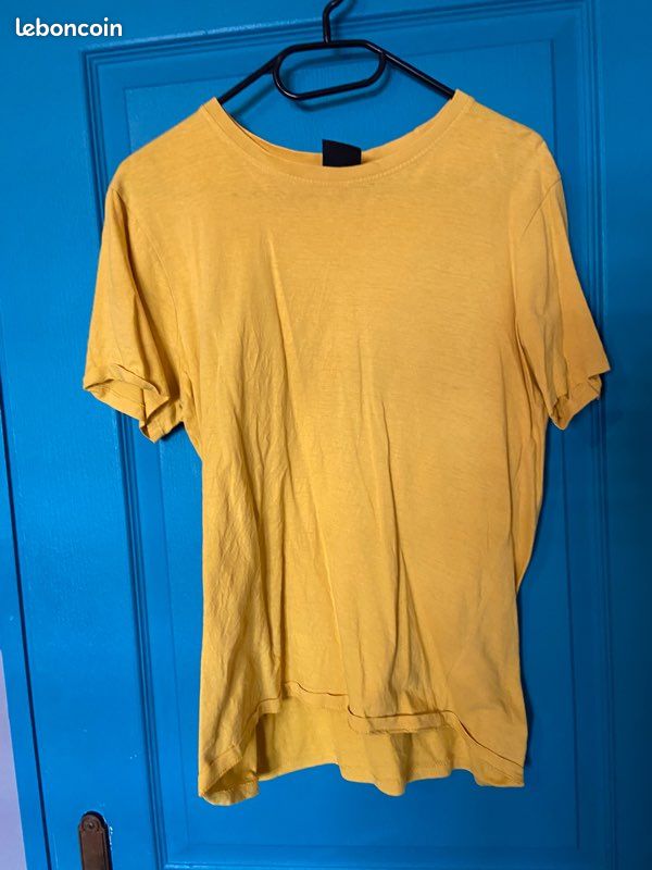 Duo de t-shirt jaune et rouge (image 3)