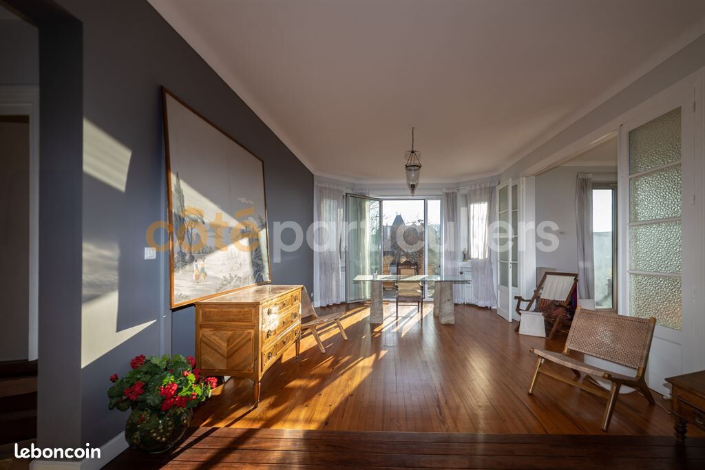 Appartement 3 pièces 108 m² · à Clermont-Ferrand · 108 m² · 305 000 €