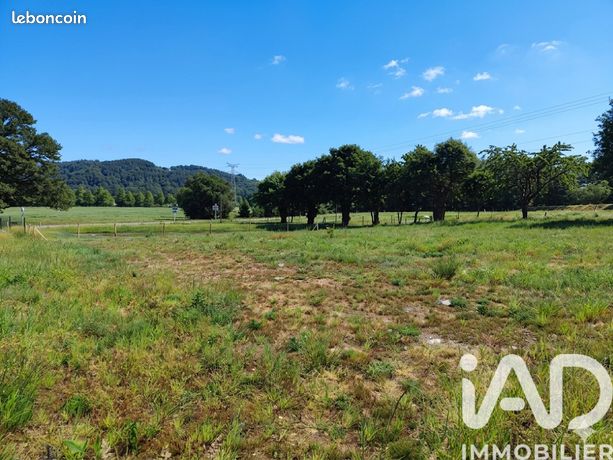 Terrain 727 m² Saint-Perreux