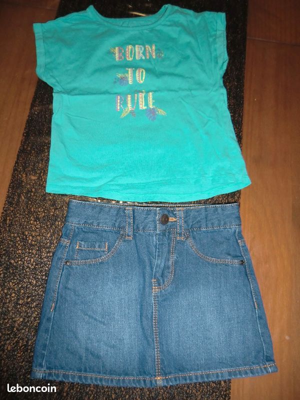 Lot de vêtements fille 4 ans (image 5)