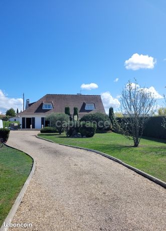 Maison 8 pièces 298 m²