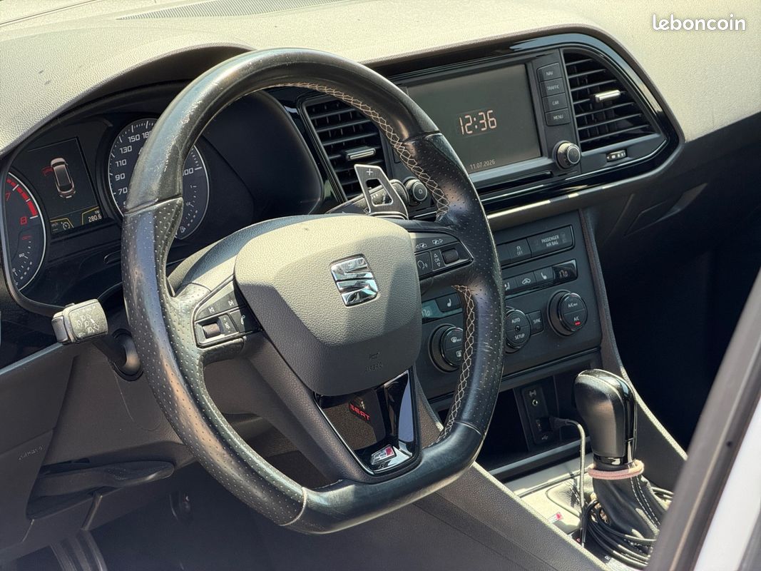 SEAT LEON 2.0 TSI 280 CUPRA CarPlay Toit ouvrant pano Sièges sport chauffants Garantie 12 mois (image 9)
