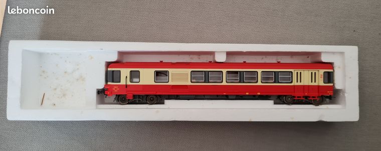 Autorail EAD Jouef XBD 4737 + remorque XRAB 8734