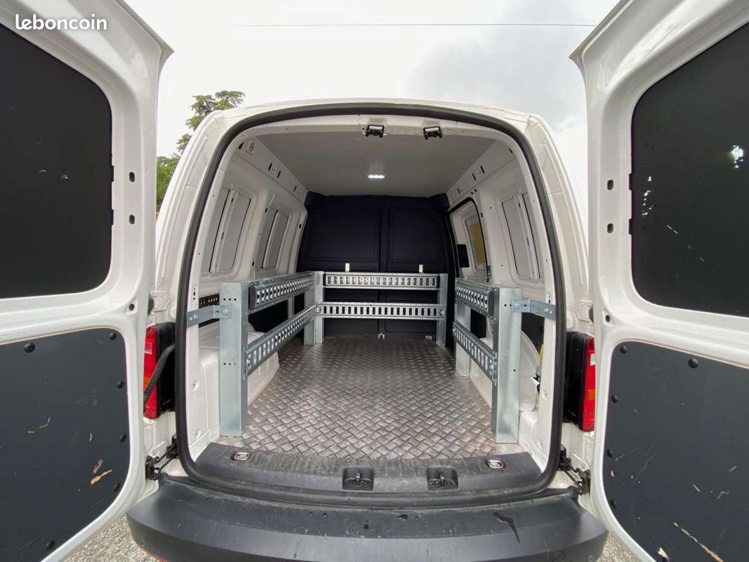 Volkswagen caddy van 2.0 16v tdi - 75 - business line (image 17)