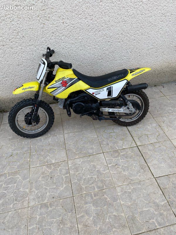Jr 50 Suzuki - Motos